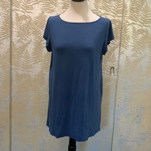 Made in USA viscose and spandex tunic with side slits